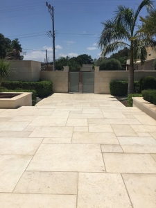 אבן הוליסטון בעיבוד ידני